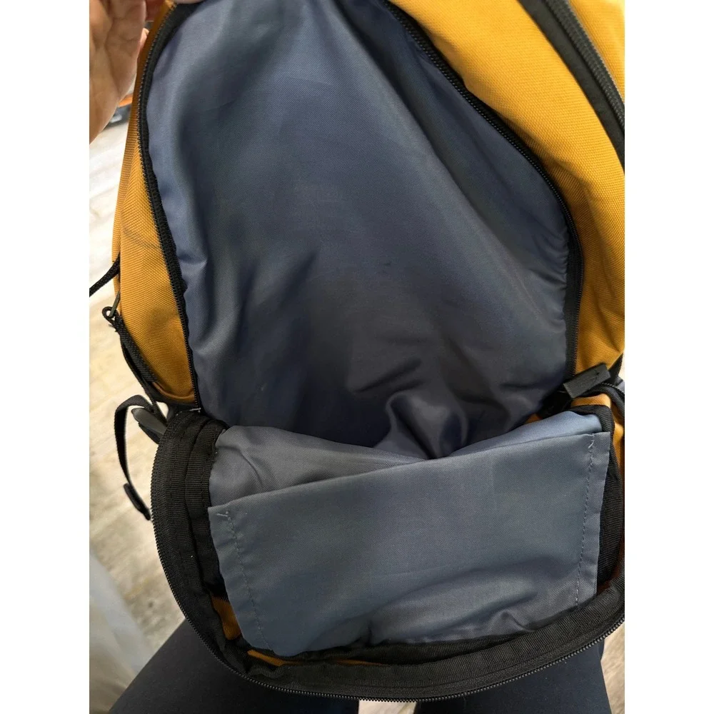 Adidas Backpack Unisex Large Mustard Yellow Excellent Mesh Pockets Sporty